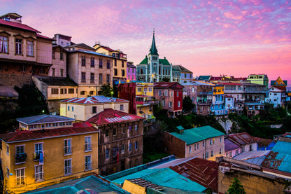 Valparaíso & Viña del Mar Arte, Costa y Bohemia.